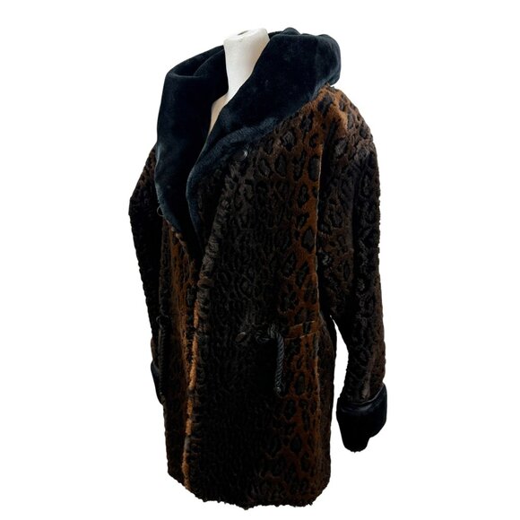 Vintage Pedestal Faux-Fur Leopard Coat with Oversized Shawl Collar/Hood - Picture 5 of 12